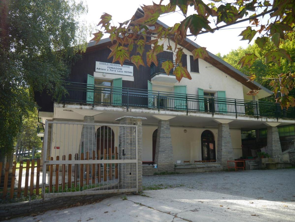 بيت شباب La Casa Via Del Sale ليمون بييمونت المظهر الخارجي الصورة